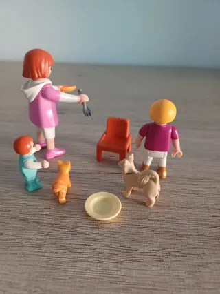 Playmobil conjunto familia y mascotas