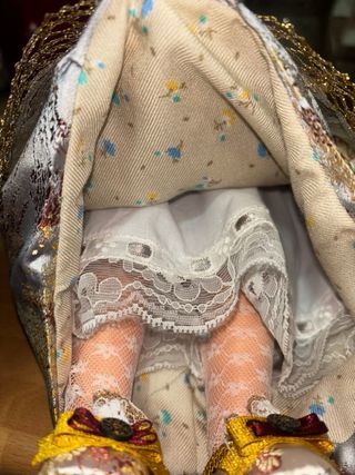 Muñeca Nancy vestida de Fallera traje artesanal