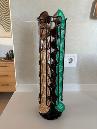 Cafetera Cápsulas Dolce Gusto Krups + Soporte