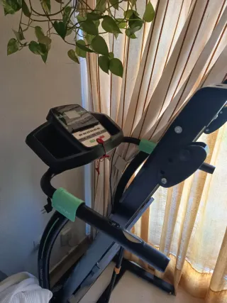 Cinta de andar Cecotec Fit y para correr