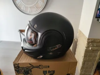 Casco de moto By city 180 Tech Carbon NUEVO