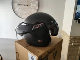 Casco de moto By city 180 Tech Carbon NUEVO