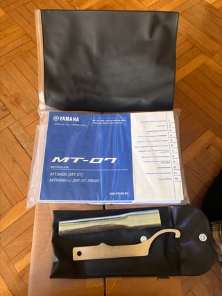 Espejos Retrovisores Originales Yamaha MT‑07 (OEM)