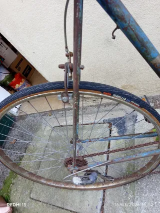 Bicicletta vecchia  vintage
