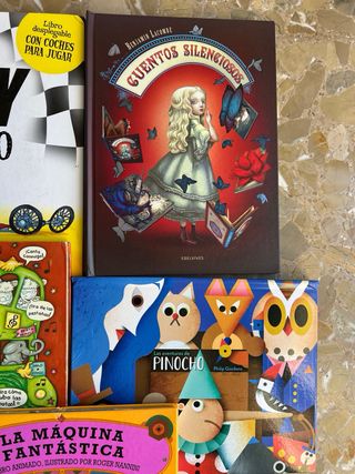 NO SEPARO ni rebajo. Lote de cuentos pop up