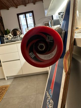 Longboard Flying Wheels