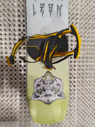 Tabla Snowboard con Fijaciones