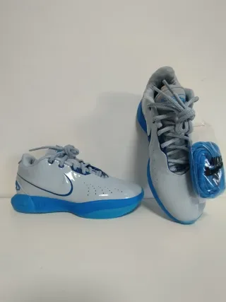 LeBron 21 talla 43 NUEVAS