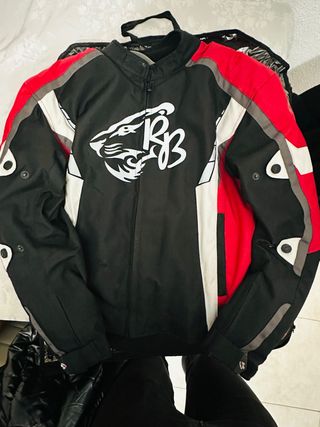 Chaqueta Moto Deportiva Negra y Roja