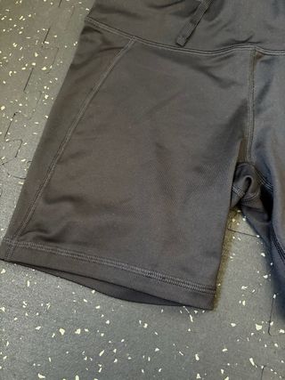 Mallas cortas Asics talla S mujer