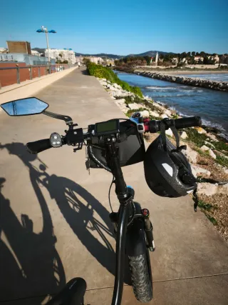 Bicicleta Eléctrica Fat Bike Negra