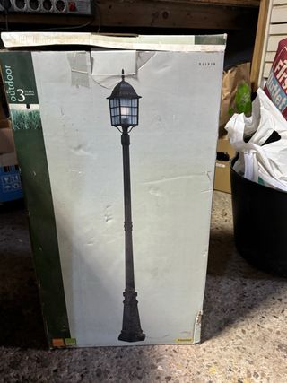 Farol exterior clásico negro