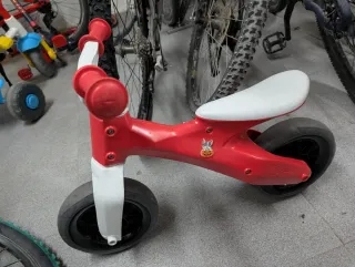 Bici sin pedales marca chicco