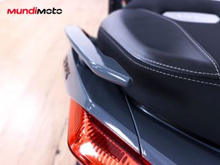 YAMAHA X-MAX 125 TECH MAX