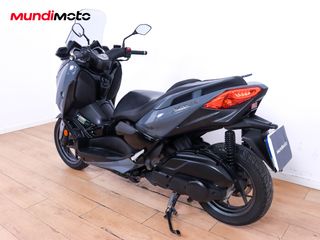 YAMAHA X-MAX 125 TECH MAX