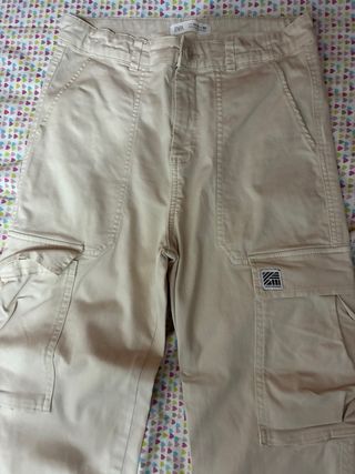 Pantalones cargos de zara para niños