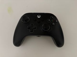 Xbox serie s 512gb + monitor 27 pulgadas 144hz