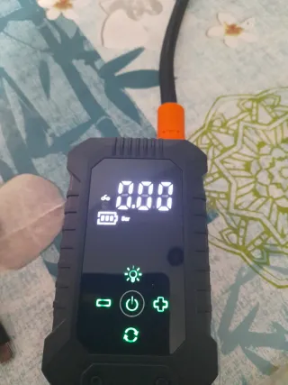 Bomba de aire portátil USB para coche/patinete