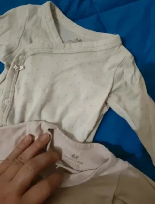 Lote 6 bodys manga larga bebé (56/62cm 1/3meses)