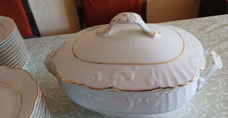 Vajilla blanca y juego cafe con perfil dorado 12 s