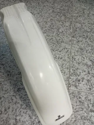 Guardabarros JONIE para diferentes motos clásicas.