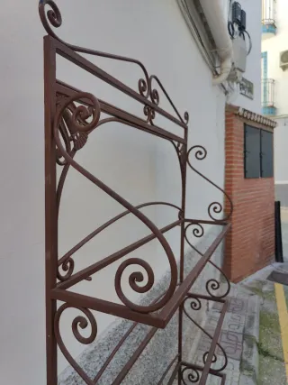 Estantería metálica