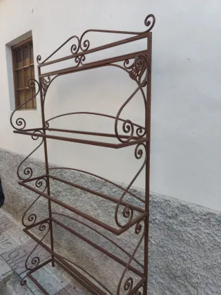 Estantería metálica