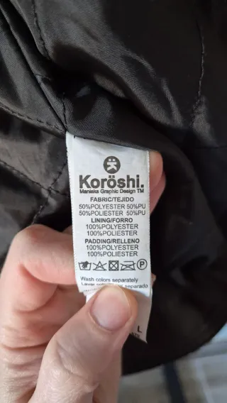 Chupa de cuero sintético