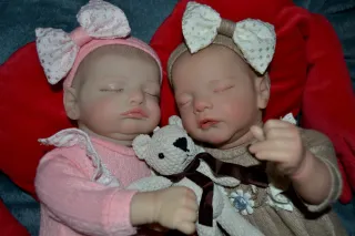 Muñecas reborn gemelas Blanca y Carla