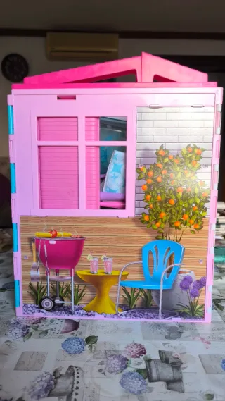 Casa Barbie con bañera/piscina y Muebles