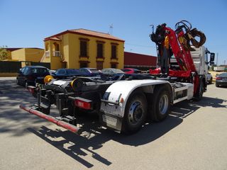 Volvo FM 450-CAMIONES GANCHO + GRUA