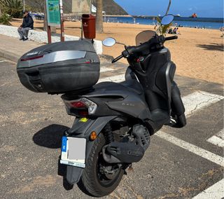 Yamaha Tricity 125cc, negro/gris