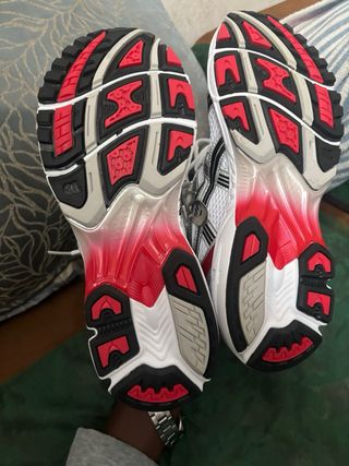 Zapatillas deportivas ASICS plateadas