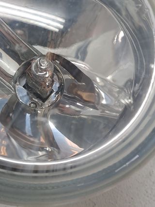 FARO ANTINIEBLA DERECHO PEUGEOT BIPPER 643180