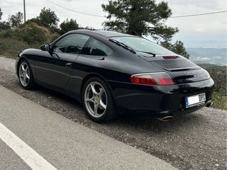 Porsche 911 2004 Carrera 4 996