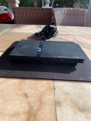 Sony PlayStation 2 Slim