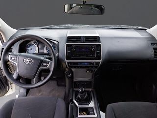 Toyota Land Cruiser 2.8 D-4D GX