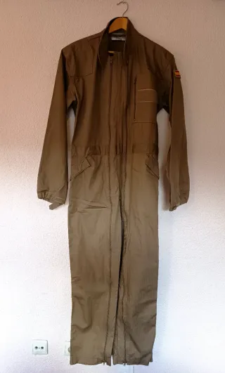 Mono de trabajo pardo talla 1 nuevo