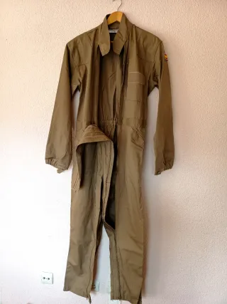 Mono de trabajo pardo talla 1 nuevo