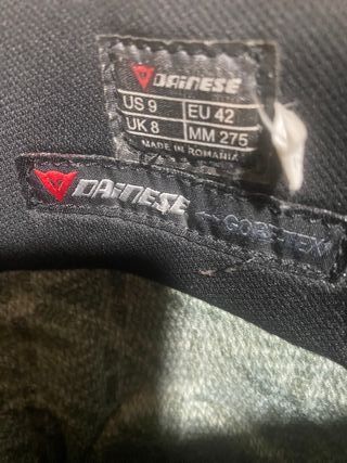 Botas de moto Dainese, Talla 42.