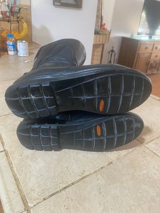 Botas de moto Dainese, Talla 42.