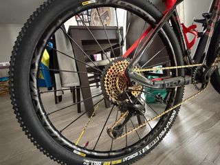 Bicicleta btt ucub race fighter 29”