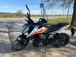 KTM DUKE 390 2021