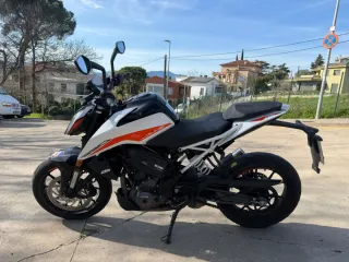 KTM DUKE 390 2021