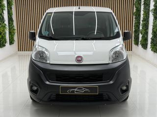 FIAT Fiorino  Cargo 1.3Mjt Base desde 165€/mes*