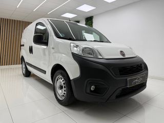 FIAT Fiorino  Cargo 1.3Mjt Base desde 165€/mes*