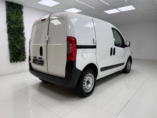FIAT Fiorino  Cargo 1.3Mjt Base desde 165€/mes*