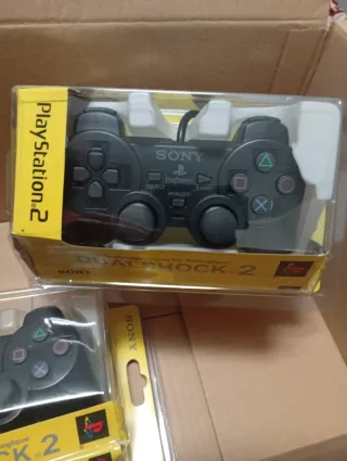 Dos Mandos para la Play