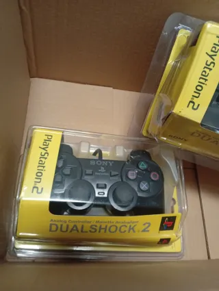 Dos Mandos para la Play