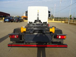 Renault Midlum 10.180-CAMIONES GANCHO